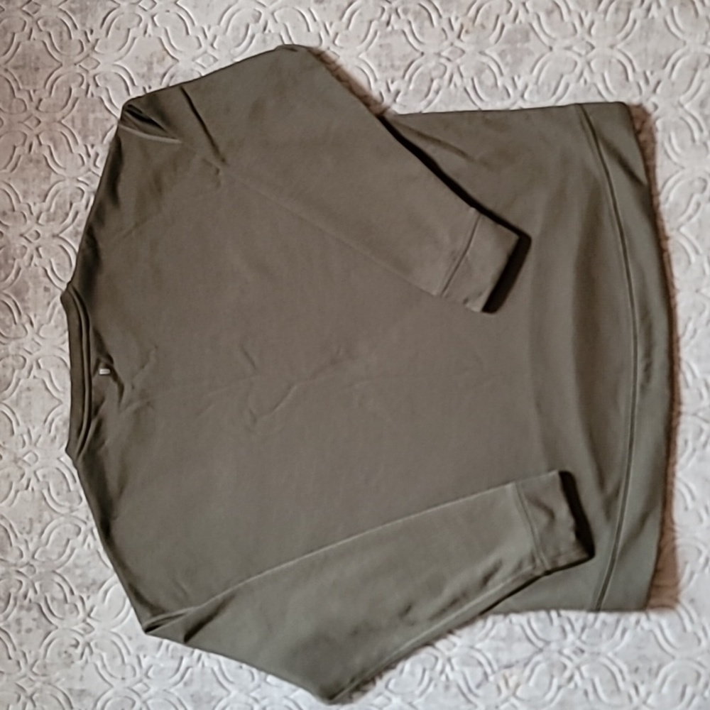 Nobull Crew Neck Sweater Medium - image 6